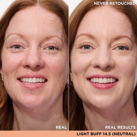 IT Cosmetics Bye Bye Under Eye Concealer 14.5 Light Buff applicator close-up