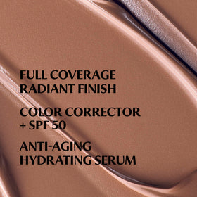 IT Cosmetics CC+ Cream Illumination Deep texture close-up