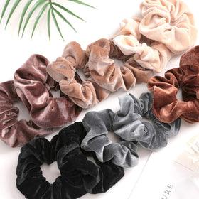 IVARYSS Velvet Scrunchy in use on a ponytail