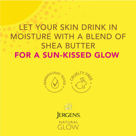 Jergens Natural Glow In Shower Lotion texture close-up