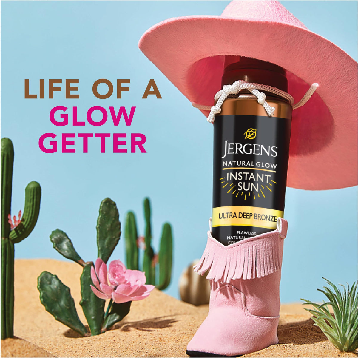 Jergens Natural Glow Instant Sun Body Mousse lifestyle scene