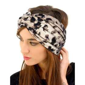 Jesries headband in use during a workout session