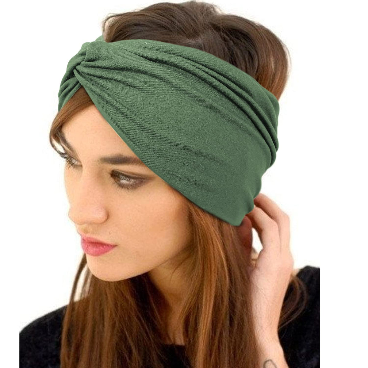 Jesries headband stretched to show elasticity and fit