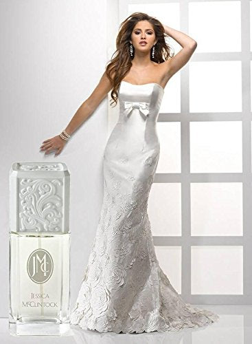 Jessica McClintock Eau De Parfum Spray 100ml packaging