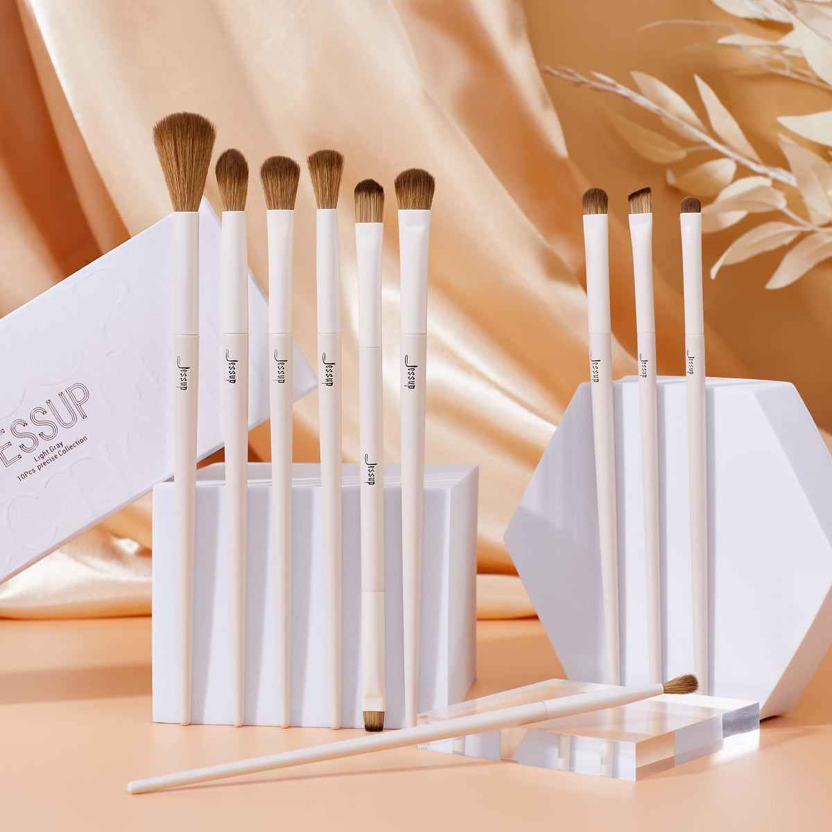 Jessup eyeshadow brush from 10Pcs Eye Makeup Brush Set