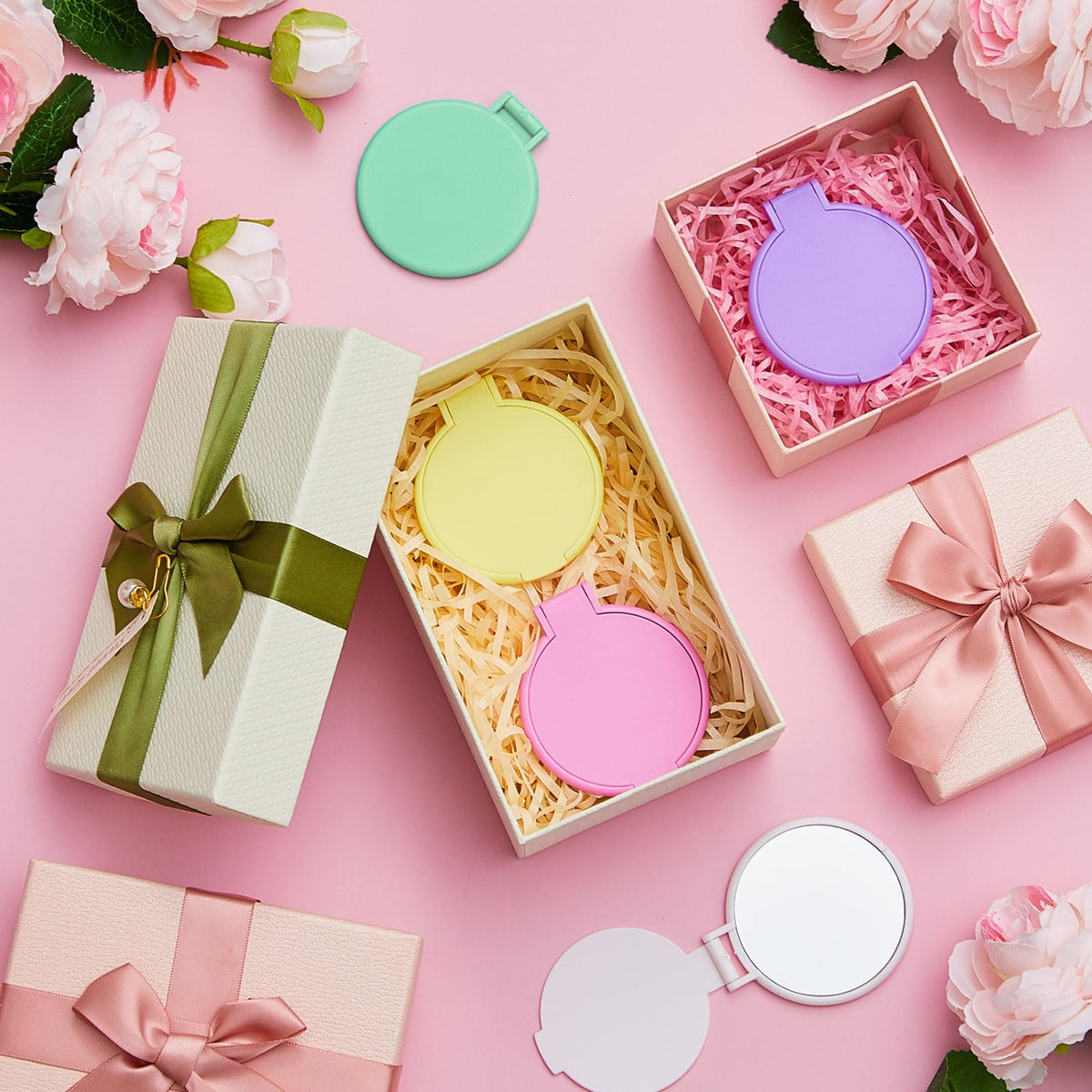 Jetec Mini Pocket Mirror in a handbag for easy access