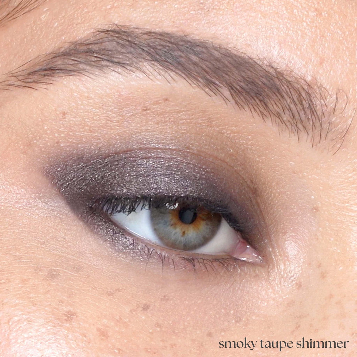 Julep All-Day Eyeliner in use on model