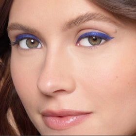 Julep All-Day Eyeliner Ocean Blue Matte on model's eyes