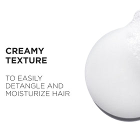 KÉRASTASE Genesis Shampoo texture close-up