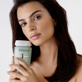 KÉRASTASE Specifique Balancing Shampoo with water droplets