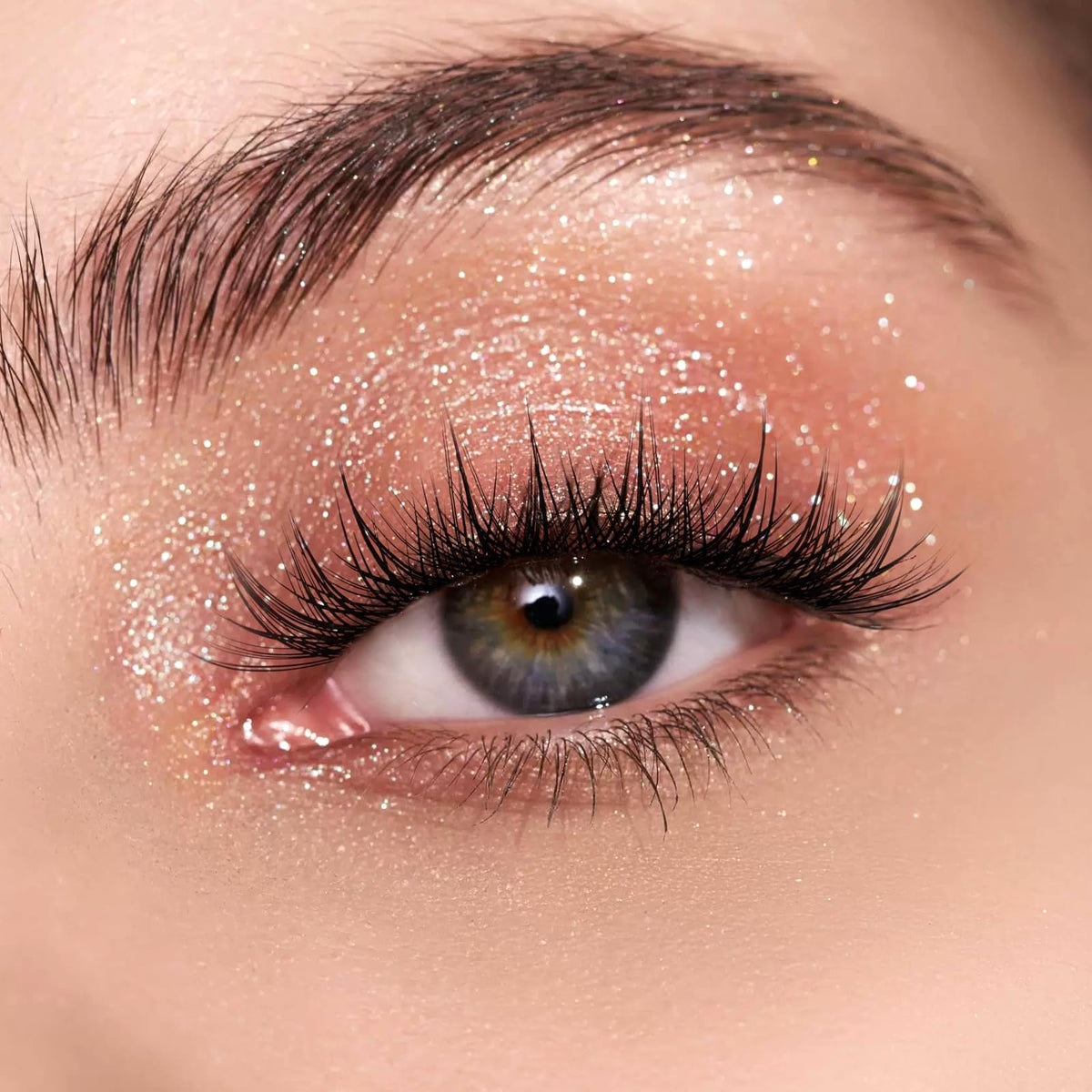 KEYYOU Sicily Lash Clusters Kit showing lash glue and sealer