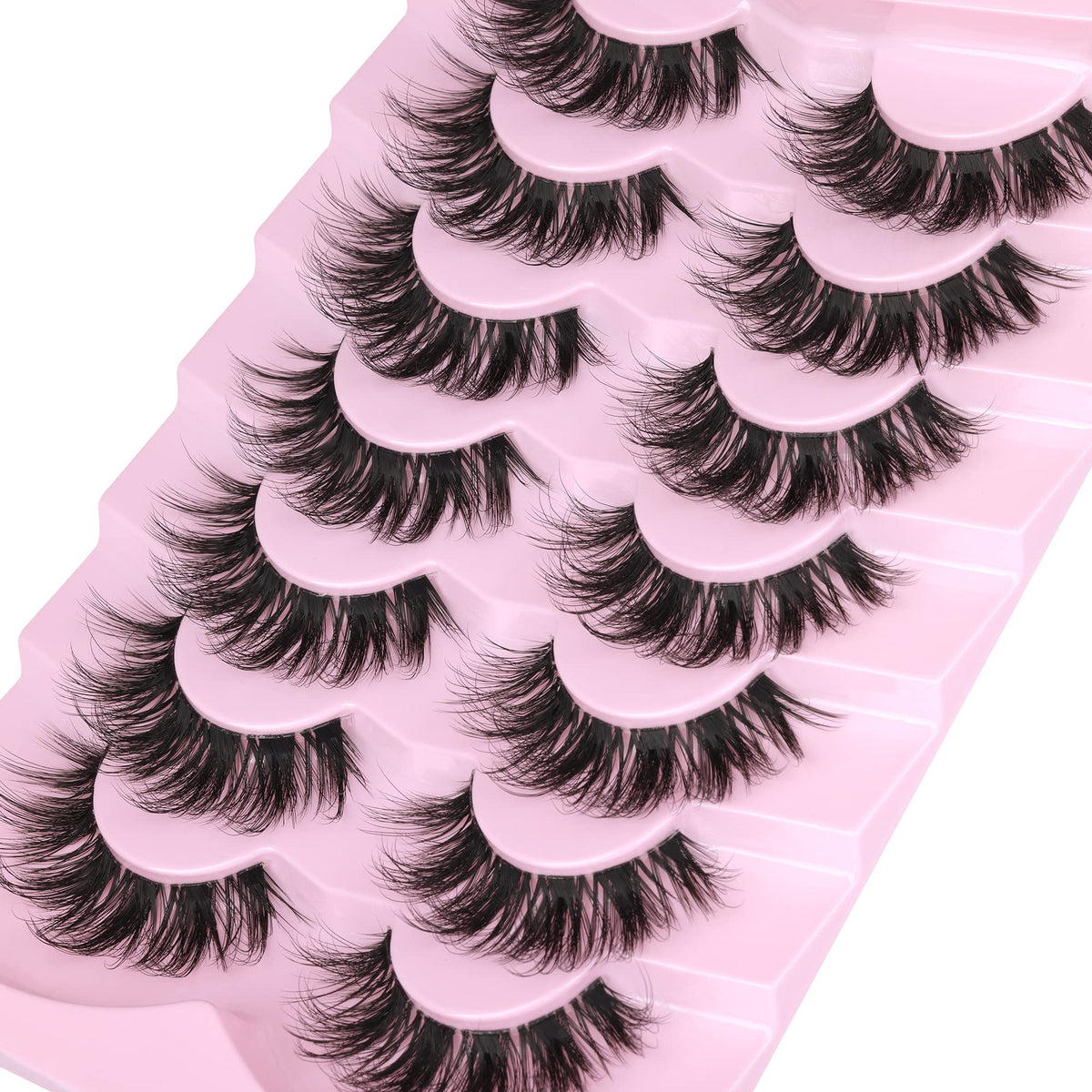 Kiromiro faux mink lashes on a model's eyes