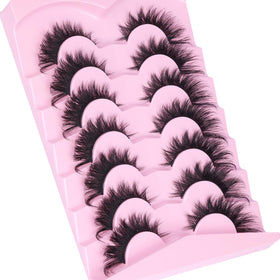 Kiromiro Fox Eye Lashes 18mm in a beauty setup with tools