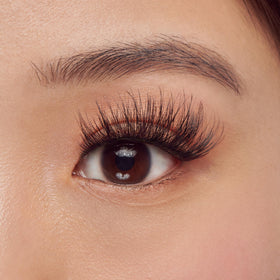 KISS LuXtensions Velvet false eyelashes side view