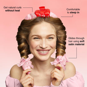 Kitsch Hello Kitty satin scrunchies in pink