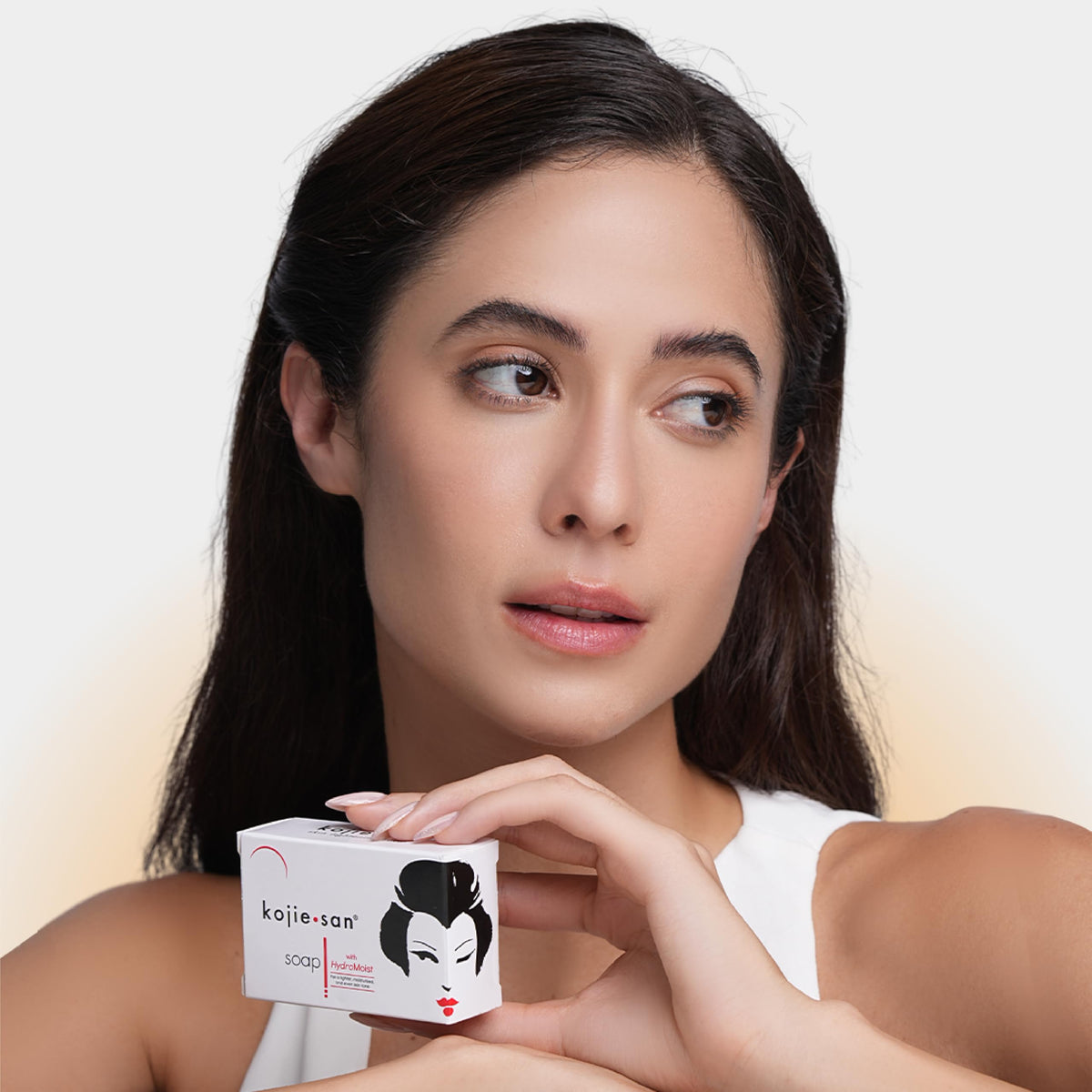Kojie San Skin Brightening Soap with natural ingredients