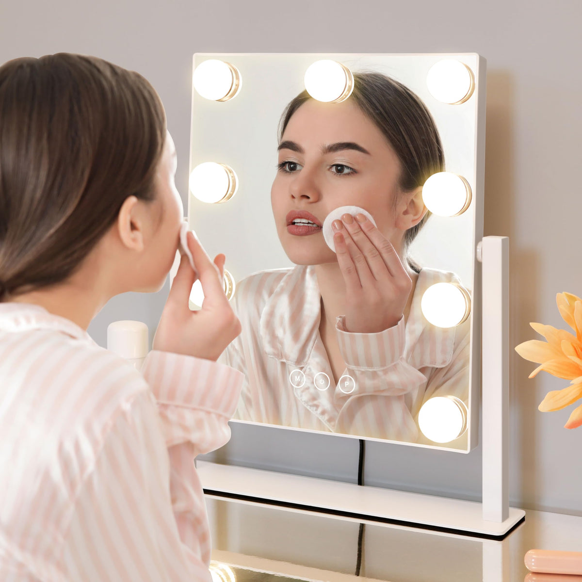 Kotdning Vanity Mirror compact design with rubber pads
