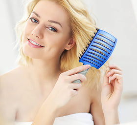 KTKUDY Detangling Brush in a family setting for everyday use
