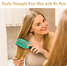 KTKUDY Detangling Brush with close-up of nylon bristles