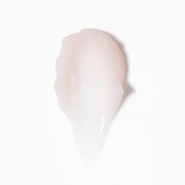 L'ANGE HAIR Selecte Thick It Cream lifestyle scene with styled hair
