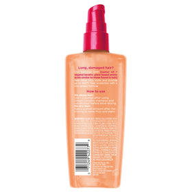 L'Oreal Paris Elvive Dream Lengths Frizz Killer Leave-In Serum 3.4 oz in use on hair