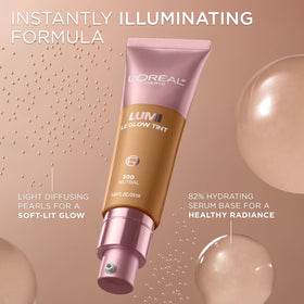 L'Oreal Paris Lumi Le Glow Skin Tint 420 application with brush