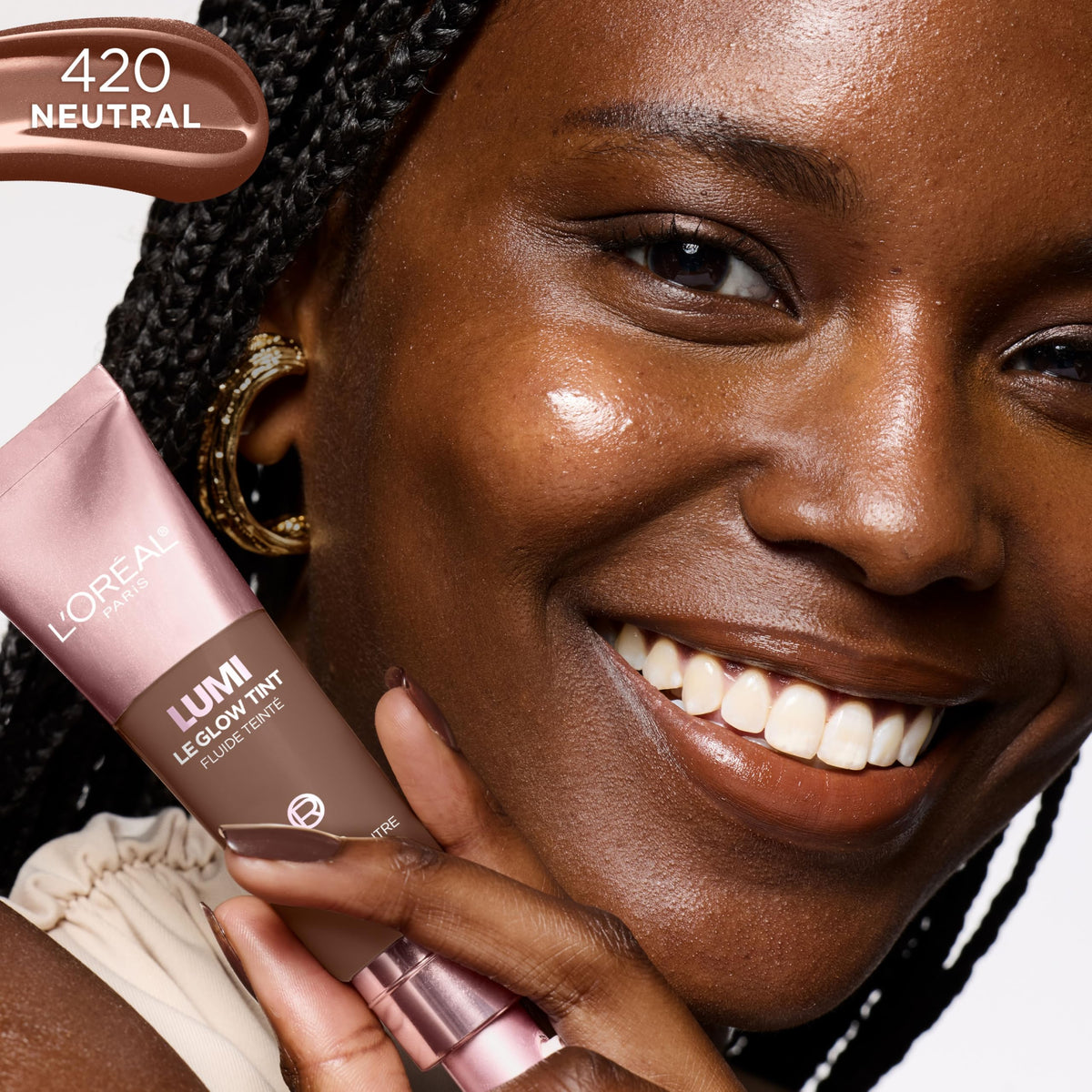 L'Oreal Paris Lumi Le Glow Skin Tint 420 texture close-up