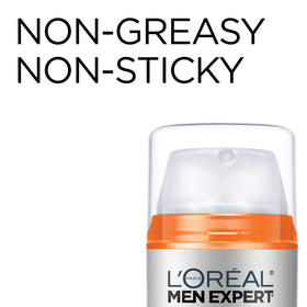 L'Oreal Paris Men Expert Vitalift Anti-Wrinkle Face Moisturizer texture close-up