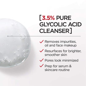 L'Oreal Paris Revitalift 3.5% Glycolic Acid Cleansing Gel texture on hand