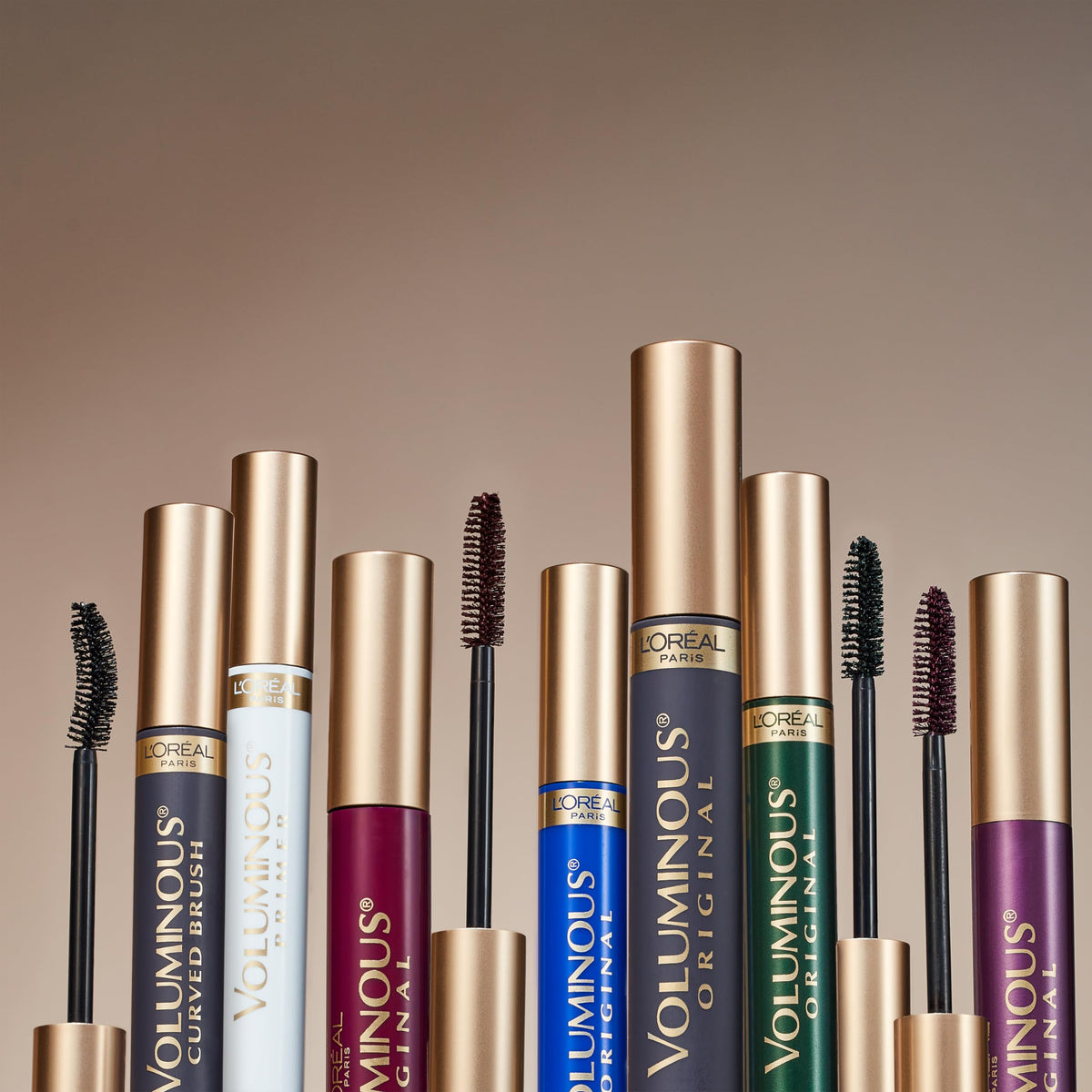 L'Oreal Paris Voluminous Mascara Blackest Black application