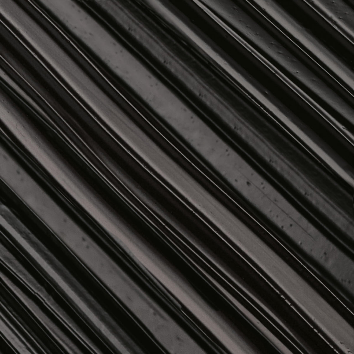 L'Oreal Paris Voluminous Panorama Mascara with other L'Oreal makeup products