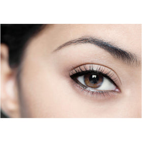 L'Oreal Paris Voluminous Smoldering Eyeliner Black tip close-up