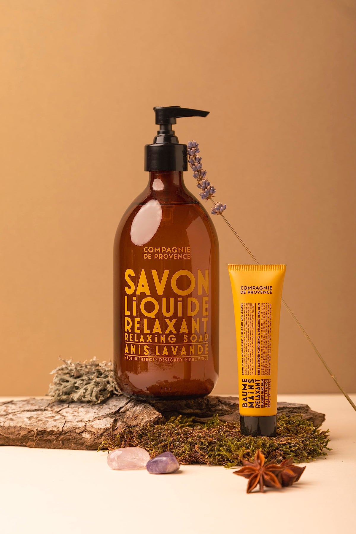 La Compagnie de Provence Anise Lavender Liquid Soap bottle side view