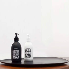 La Compagnie de Provence Liquid Soap Black Tea 16.7 Fl Oz in a lifestyle setting