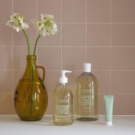 La Compagnie de Provence Sweet Jasmine Liquid Soap 10 Fl Oz with pump bottle