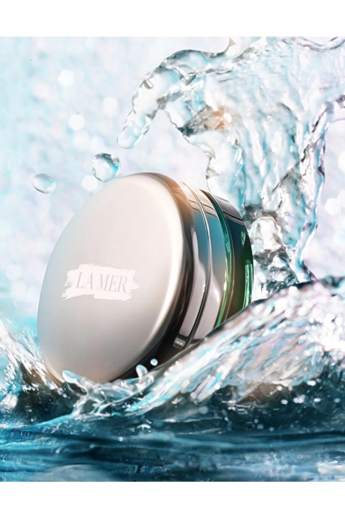 La Mer The Lip Balm 0.32 oz texture close-up