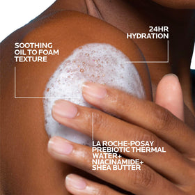 La Roche-Posay Lipikar AP+ Cleansing Oil application on skin