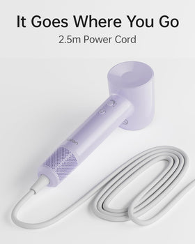 Laifen SE Lite hair dryer styled with curly hair