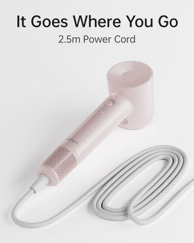 Laifen SE Lite Ionic Hair Dryer concentrator nozzle close-up