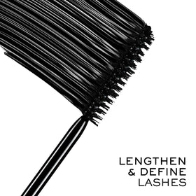 Lancôme Définicils mascara brush close-up showing fine comb-like bristles