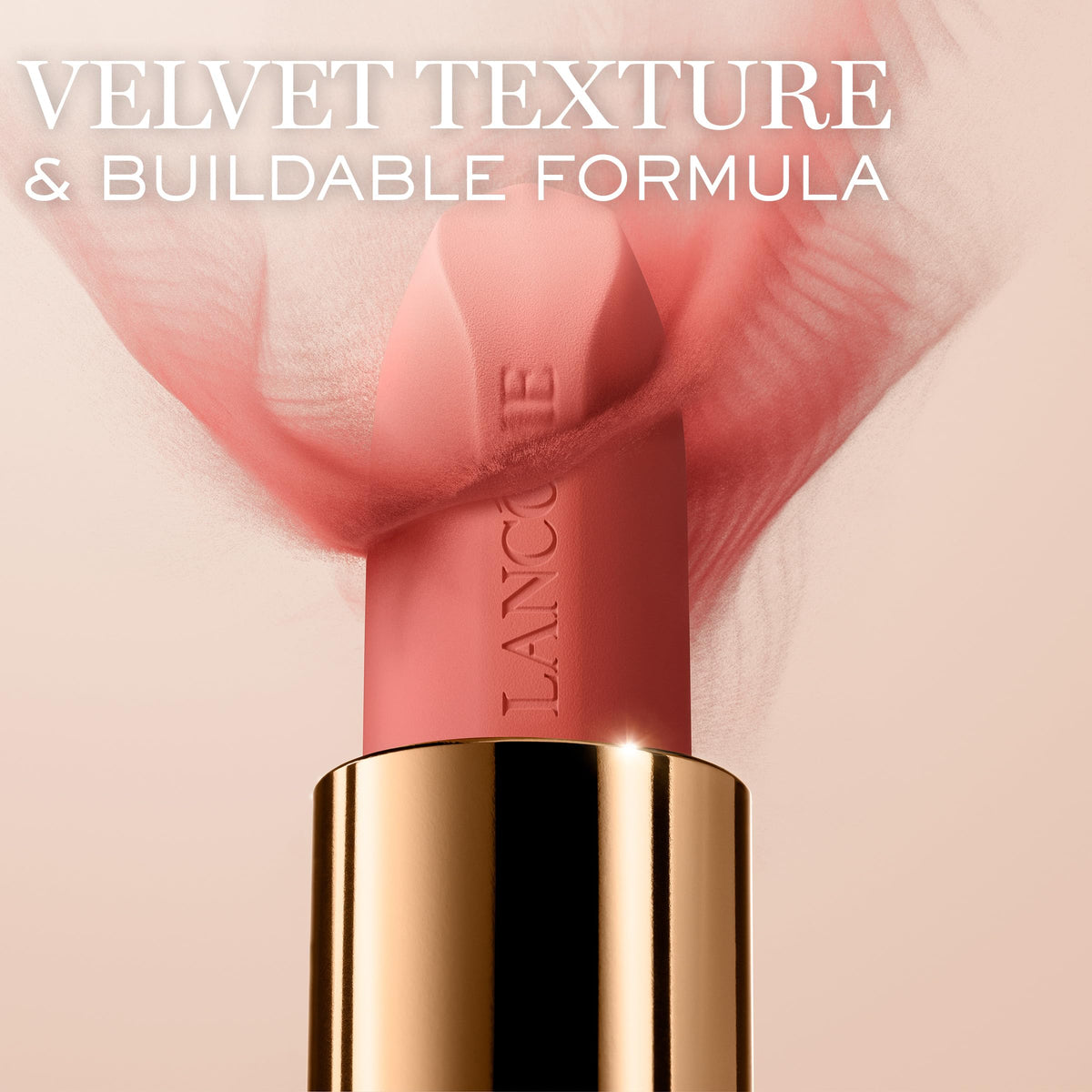 Lancôme L'Absolu Rouge Intimatte Lipstick 340 application process