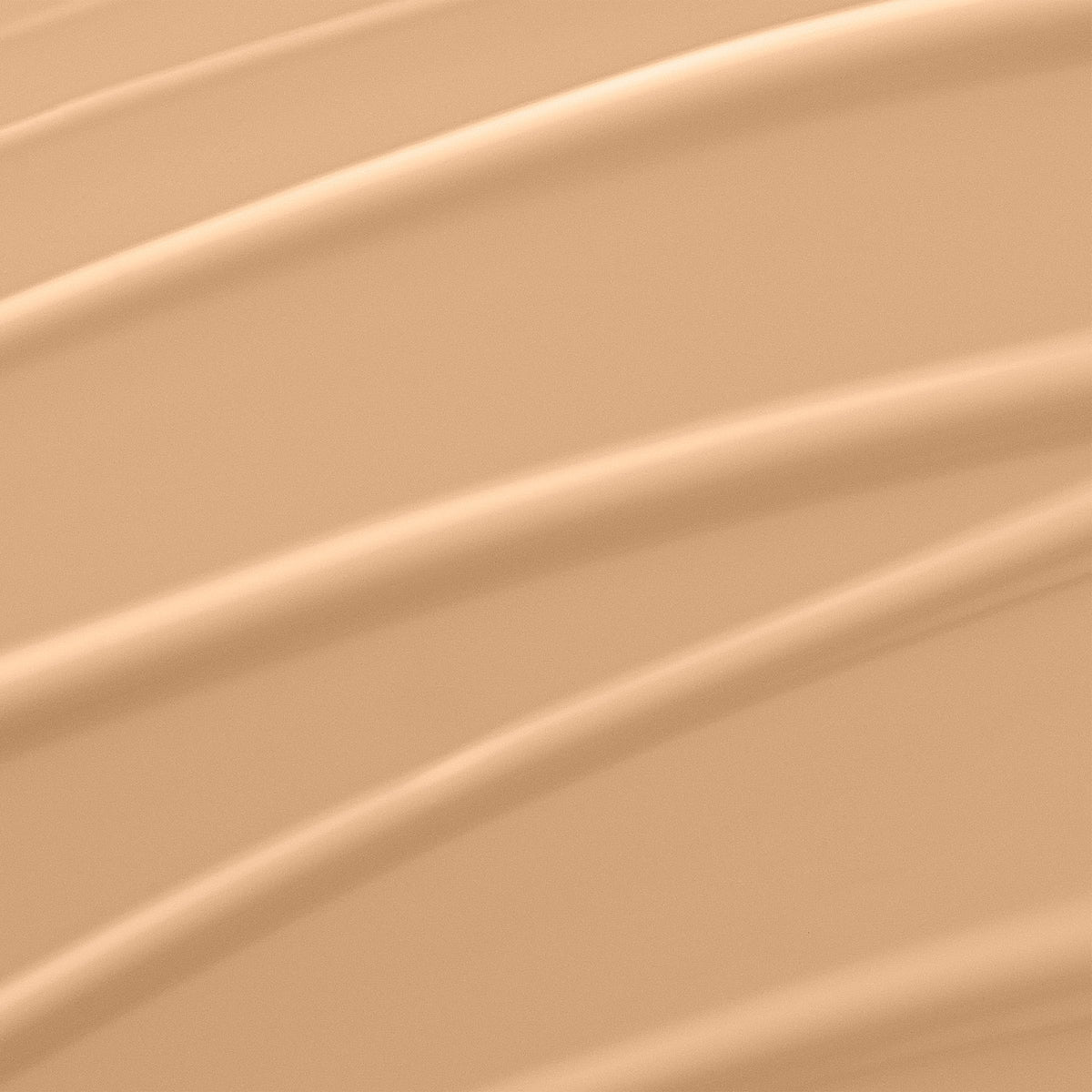 Lancôme Renergie Lift Hydrating Foundation SPF 27 close-up of pump