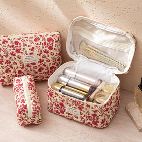 Large HBselect makeup bag showing double zipper and interior space