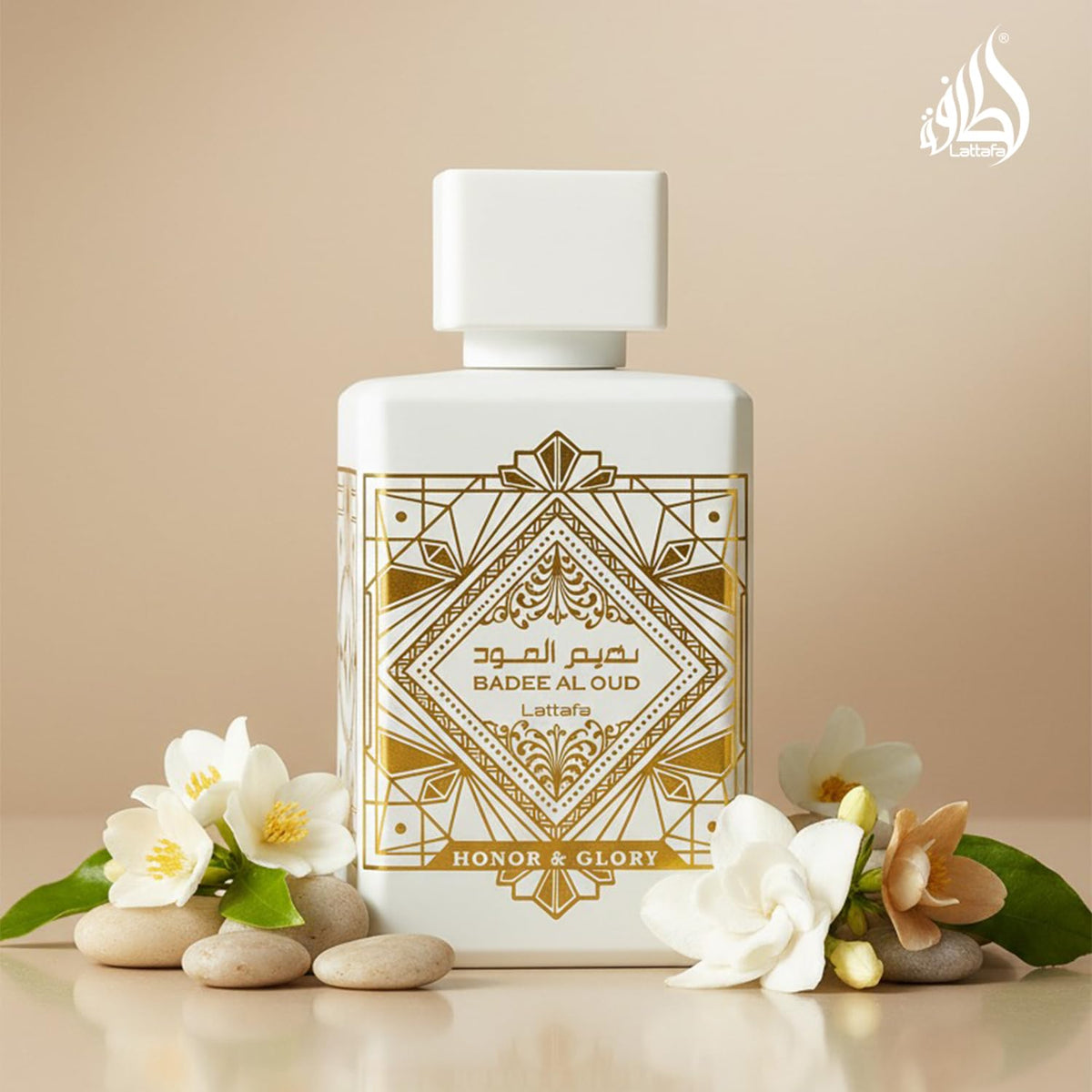 Lattafa Bade'e Al Oud Honor & Glory Eau de Parfum lifestyle scene