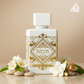 Lattafa Bade'e Al Oud Honor & Glory Eau de Parfum lifestyle scene