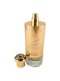 Lattafa Khaltaat Al Arabia Royal Blends 100ml Eau de Parfum lifestyle scene