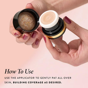 LAURA GELLER Baked Balance-n-Brighten Foundation Tan packaging