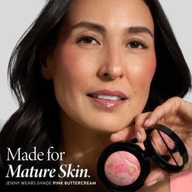 LAURA GELLER Baked Blush-n-Brighten Cherry Custard close-up of texture