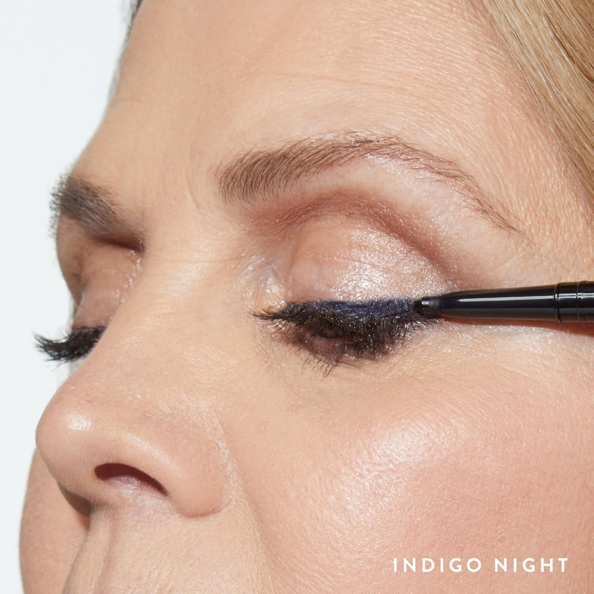 LAURA GELLER INKcredible Gel Eyeliner showing built-in sharpener