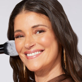 LAURA GELLER NEW YORK Bronze-n-Brighten bronzer swatch